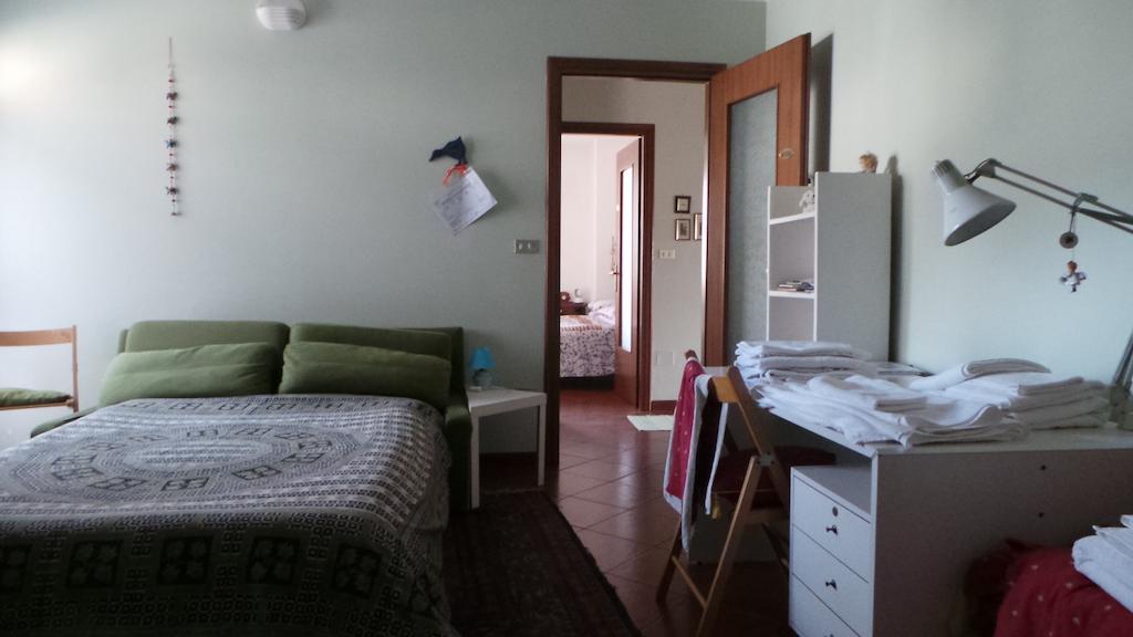 B&B La Rampichina Ivrea Værelse billede